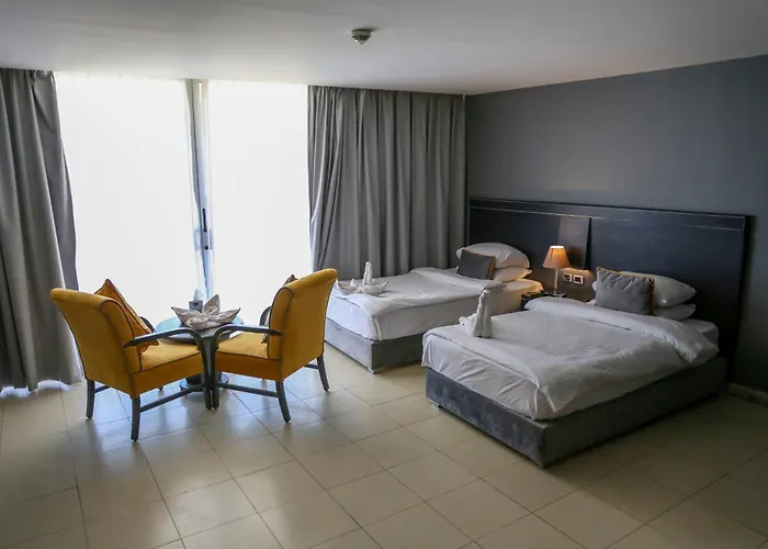 O Beach Hotel & Resort